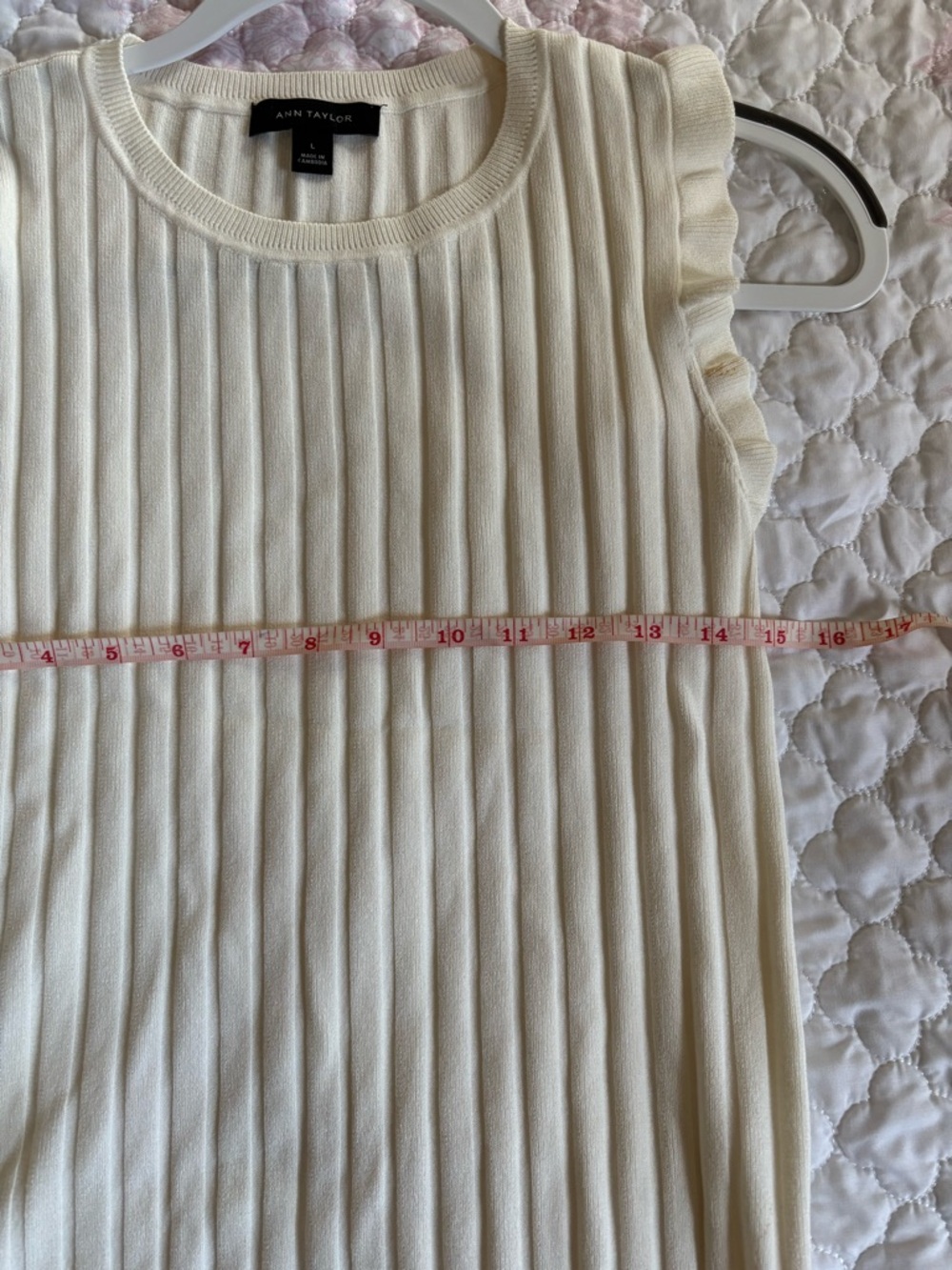 Ann Taylor Cream Ribbed Ruffle-Sleeve Tank - Picture 3 of 6